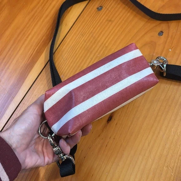 TINA LABADINI Red Stripe Ditty Bag Zip Leash Clasp Oilcloth Designer - Picture 7 of 7